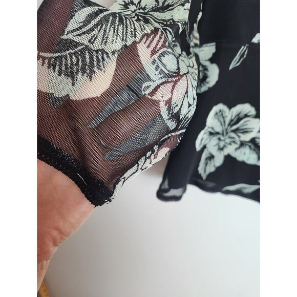 Tommy Bahama silk mesh blouse L lined sheer sleeves palm print Babydoll Y2k Boho - Picture 3 of 9